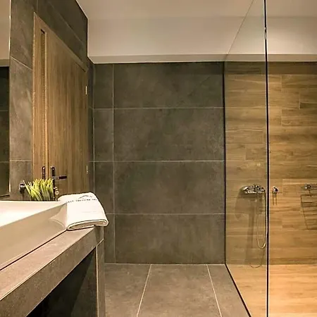 Hotell Helena - Ionian Treasure 2*